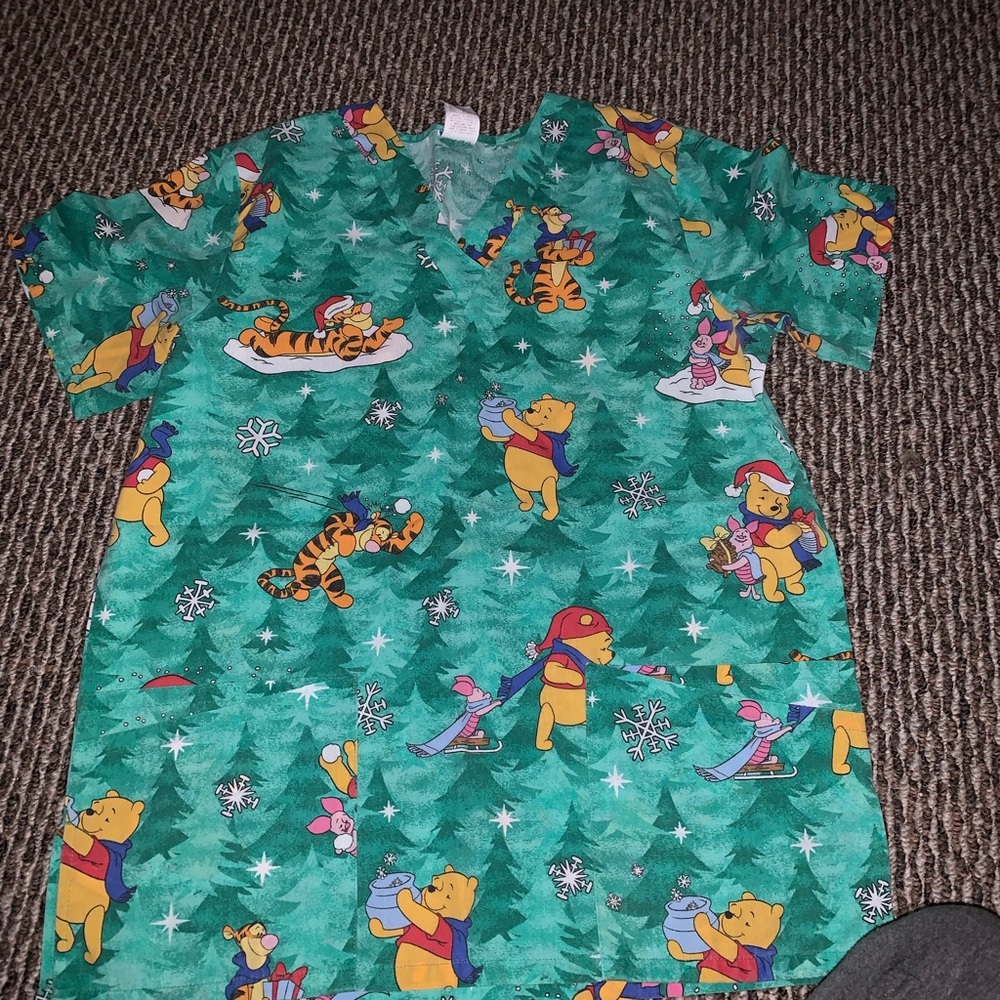 Scrub top